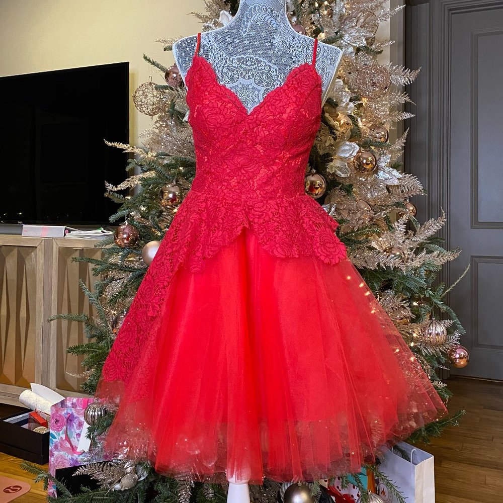 Red Nha Khanh Miyoko Dress